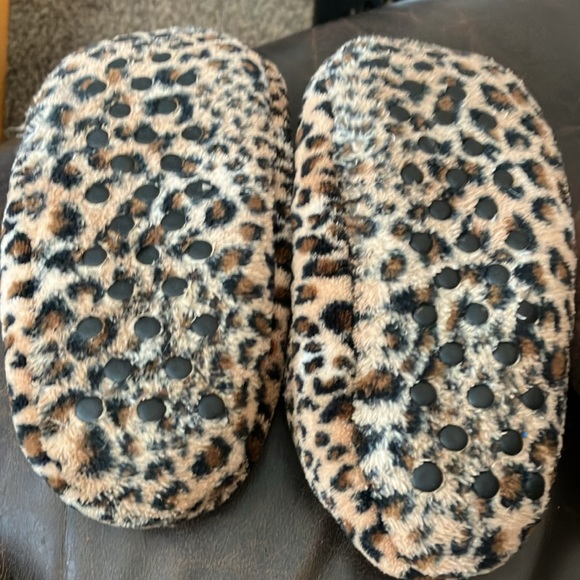 Lounge slippers - Picture 2 of 2